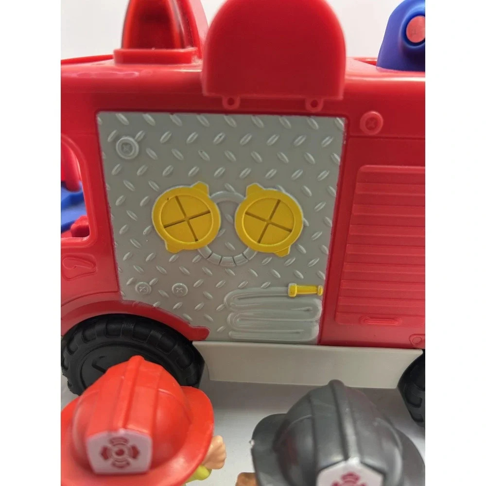 Fisher-Price Little People Red Fire Truck Toy Vehicle 2 Firefighters Lights Kids